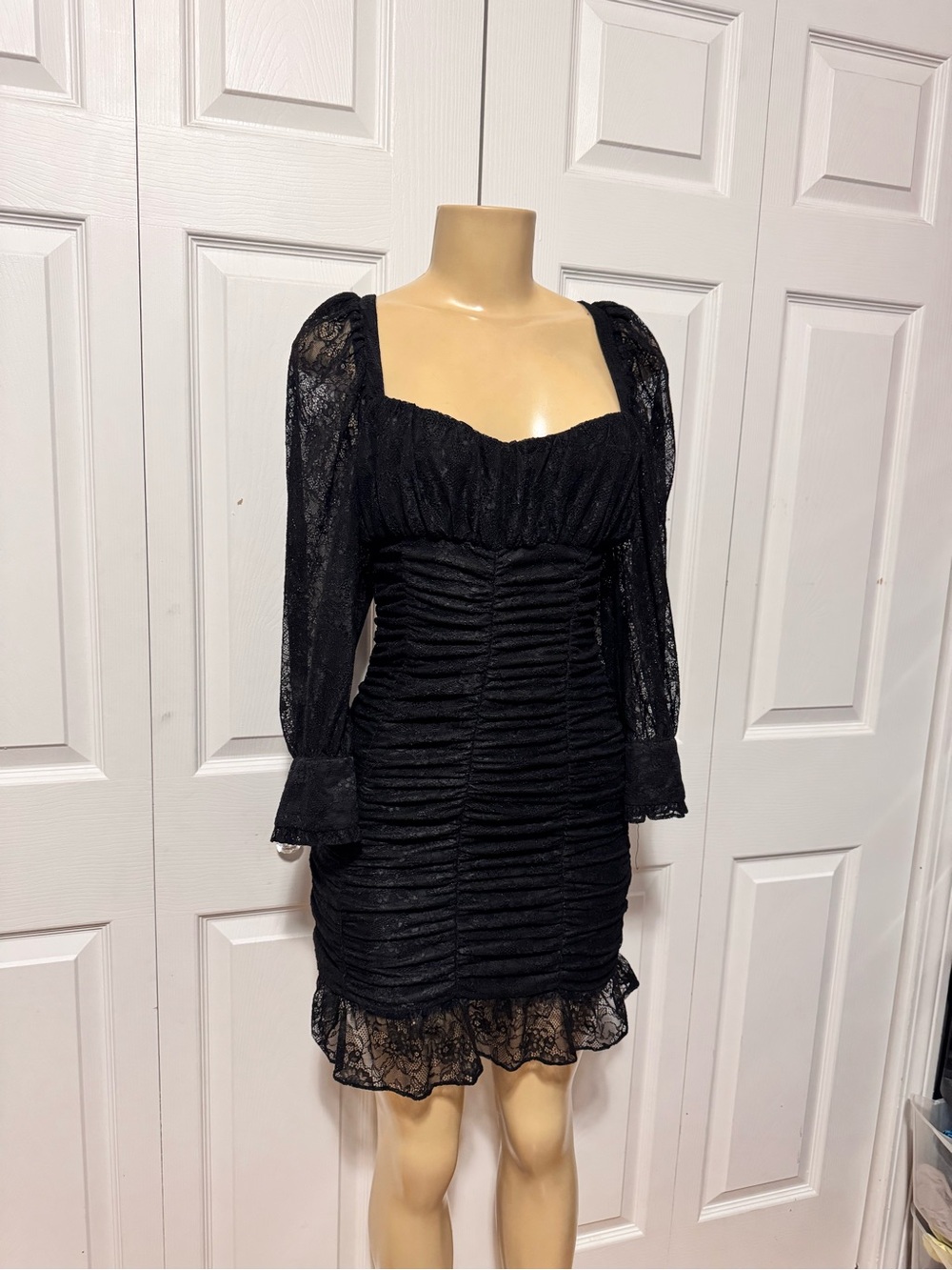 Zara Black Lace Ruched Long-Sleeve Mini Dress